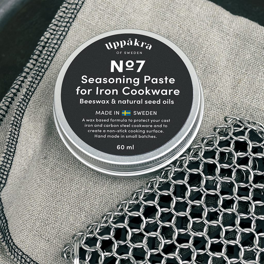 Starter Kit for Iron Cookware (No.7 Beeswax)